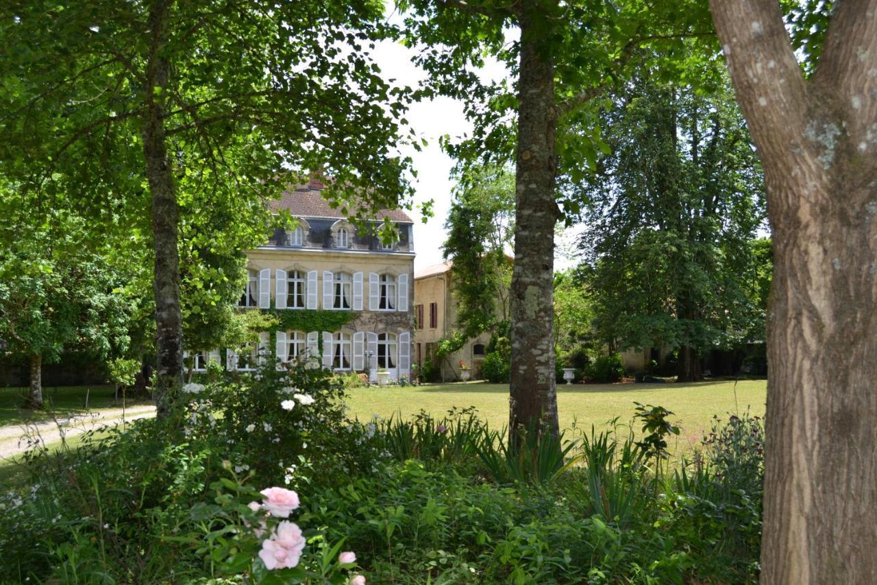 Château St Justin Saint-Justin  Exterior foto